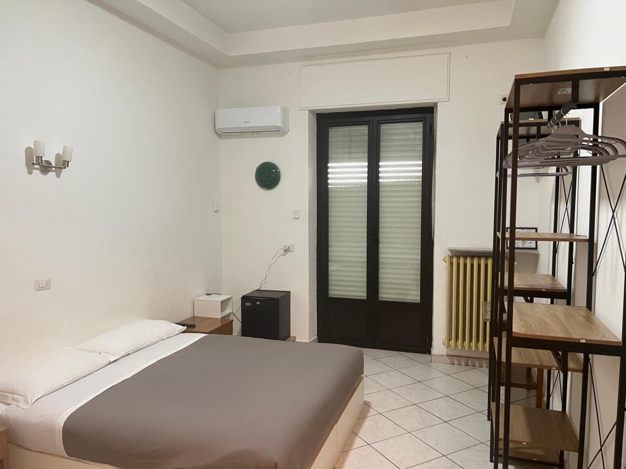 Hotel Persico Saluzzo Exteriör bild
